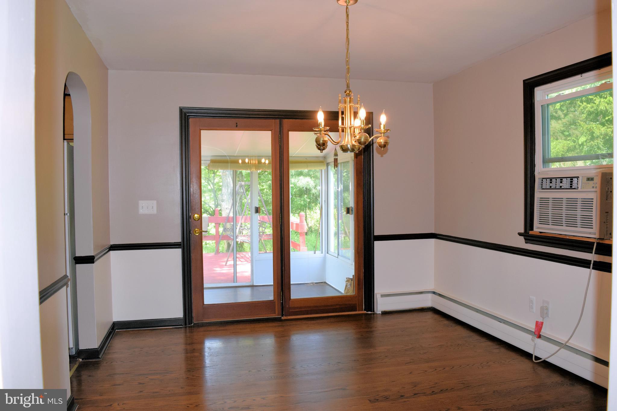 712 Hampton Court Road Harrisburg, PA 17109 - Photo 11 of 26 Gallery Image 11