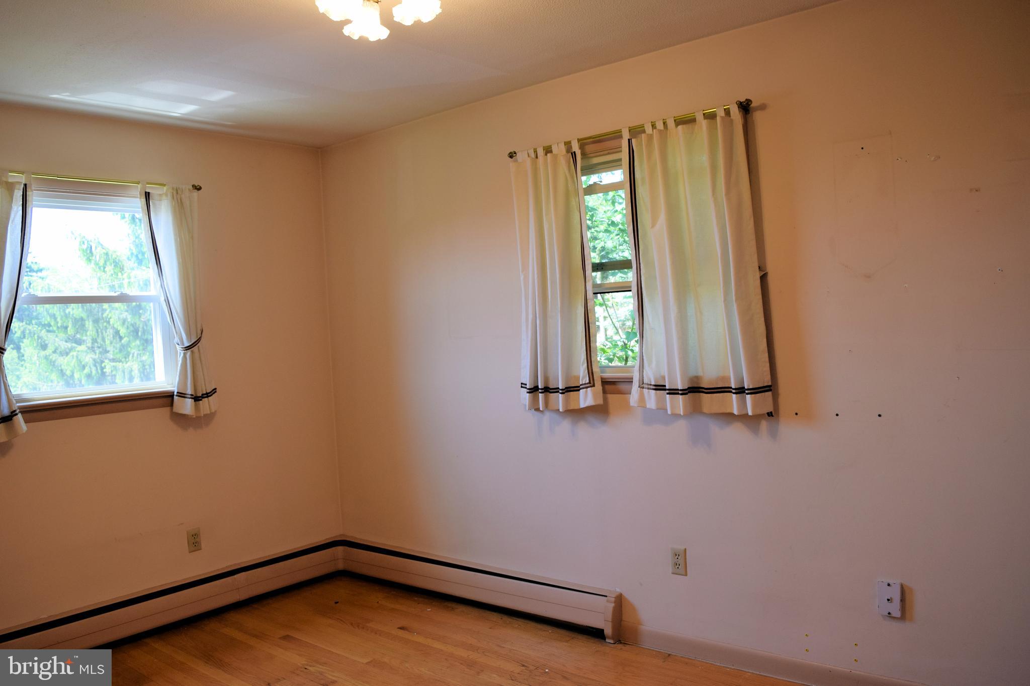712 Hampton Court Road Harrisburg, PA 17109 - Photo 17 of 26 Gallery Image 17