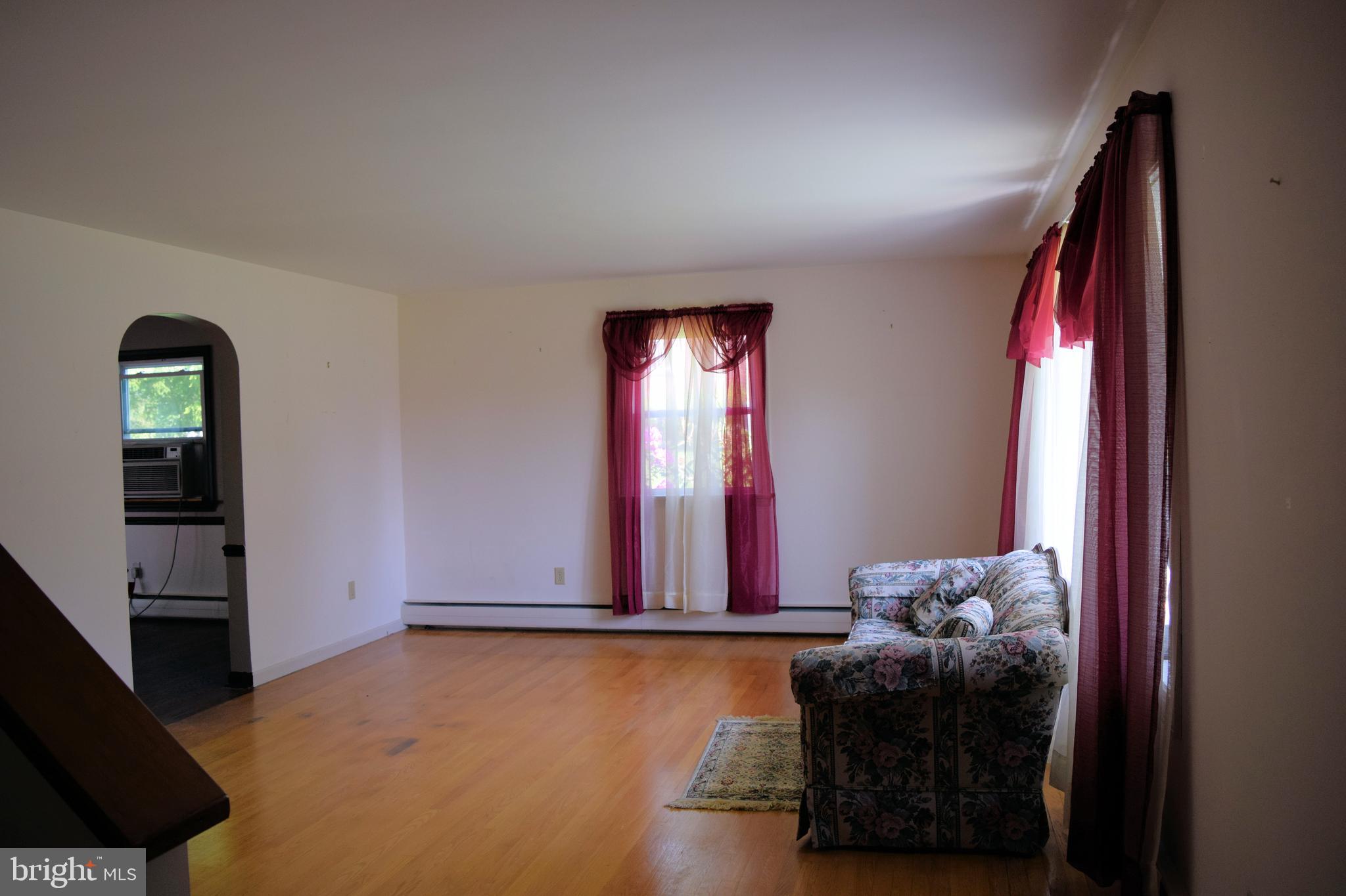 712 Hampton Court Road Harrisburg, PA 17109 - Photo 10 of 26 Gallery Image 10