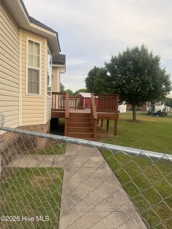 $1,700 | 1313 Old Village Road, Greenville, NC 27834