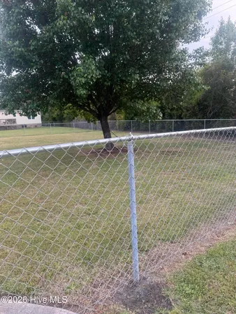 $1,700 | 1313 Old Village Road, Greenville, NC 27834