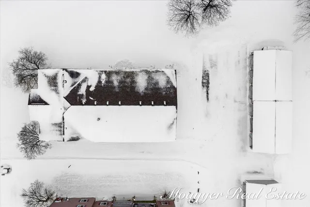 $925,000 | 1041 Abbey Court, Holland, MI 49423