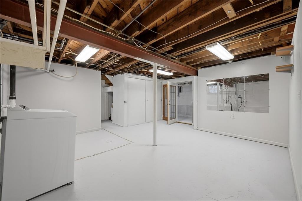 991 Forsythe Road Carnegie, PA 15106 - Photo 35 of 49 a view of storage and utility room