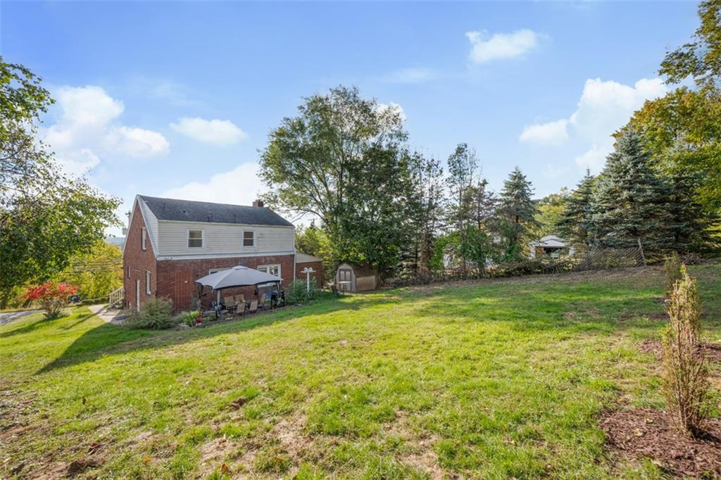 991 Forsythe Road Carnegie, PA 15106 - Photo 44 of 49 a view of a house with a big yard