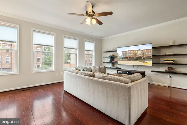 $685,000 | 6654 Bartrams Forest Lane, Haymarket, VA 20169