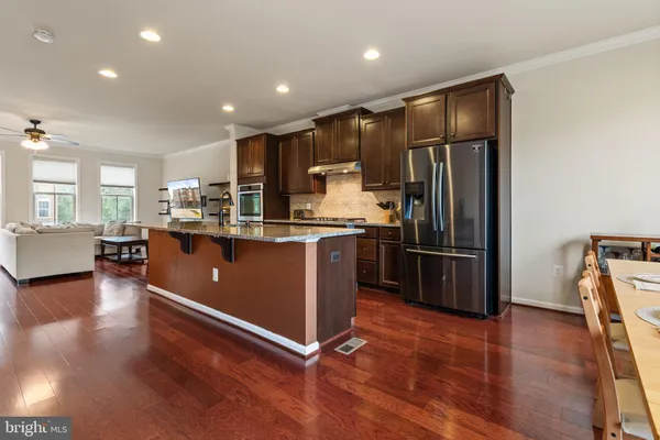 $685,000 | 6654 Bartrams Forest Lane, Haymarket, VA 20169