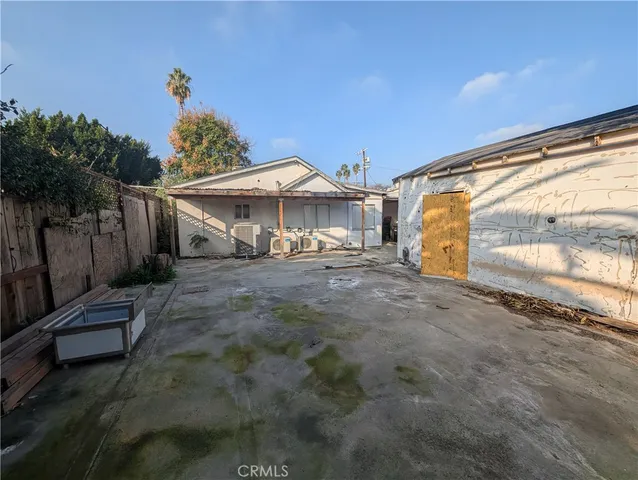 $450,000 | 6742 Nagle Avenue, Van Nuys, CA 91401