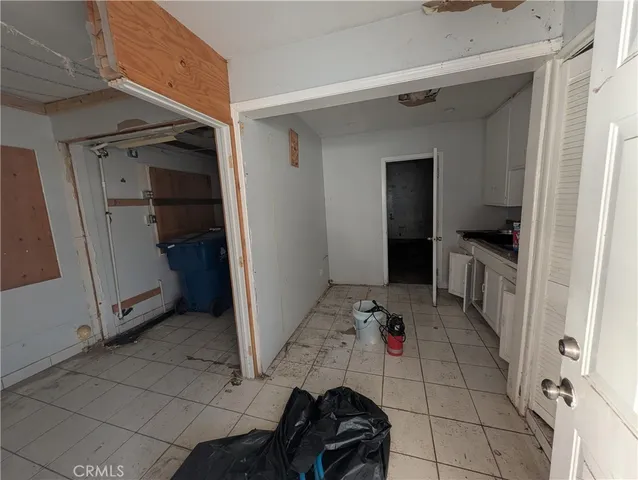 $450,000 | 6742 Nagle Avenue, Van Nuys, CA 91401