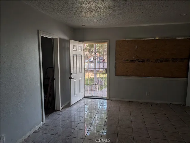 $450,000 | 6742 Nagle Avenue, Van Nuys, CA 91401