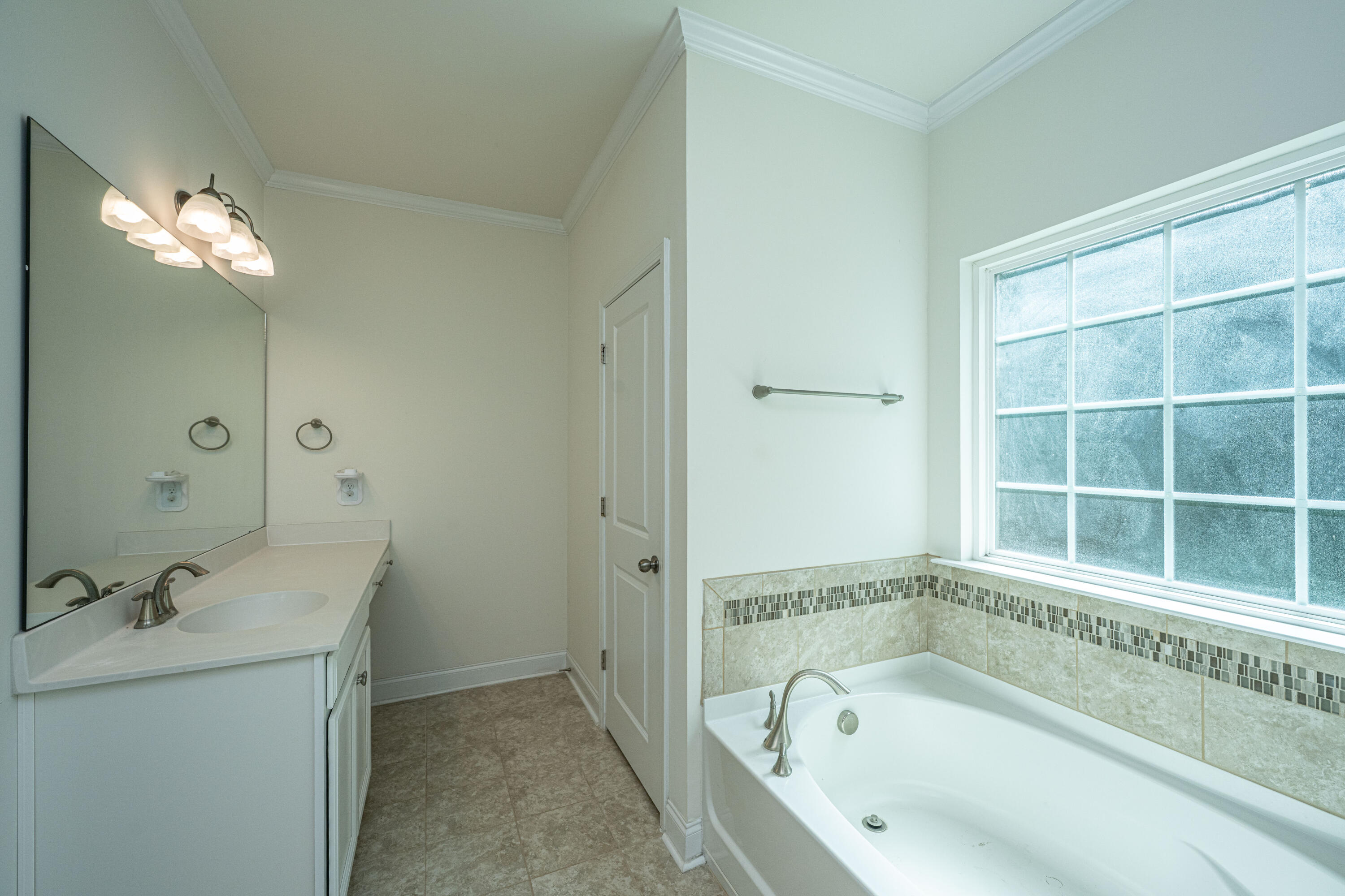 9710 Table Mountain Lane Ladson, SC 29456 - Photo 30 of 62 9710TableMountainLane022