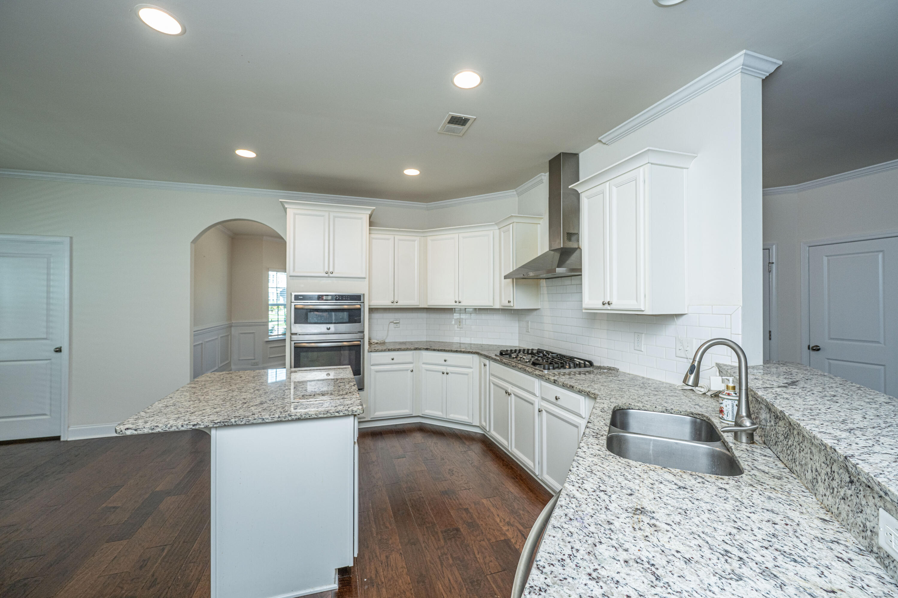 9710 Table Mountain Lane Ladson, SC 29456 - Photo 10 of 62 9710TableMountainLane015