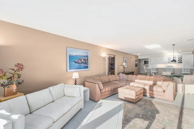 $415,000 | 7079 Treetop Lane Northeast, Rockford, MI 49341