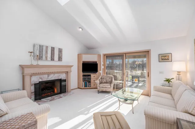 $415,000 | 7079 Treetop Lane Northeast, Rockford, MI 49341