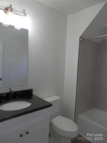 $1,995 | 1712 Washington Avenue, Charlotte, NC 28216