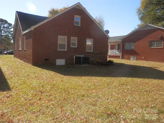 $1,995 | 1712 Washington Avenue, Charlotte, NC 28216