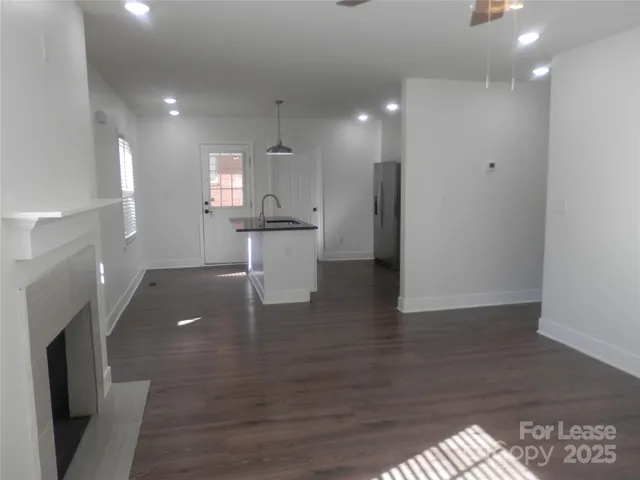 $1,995 | 1712 Washington Avenue, Charlotte, NC 28216