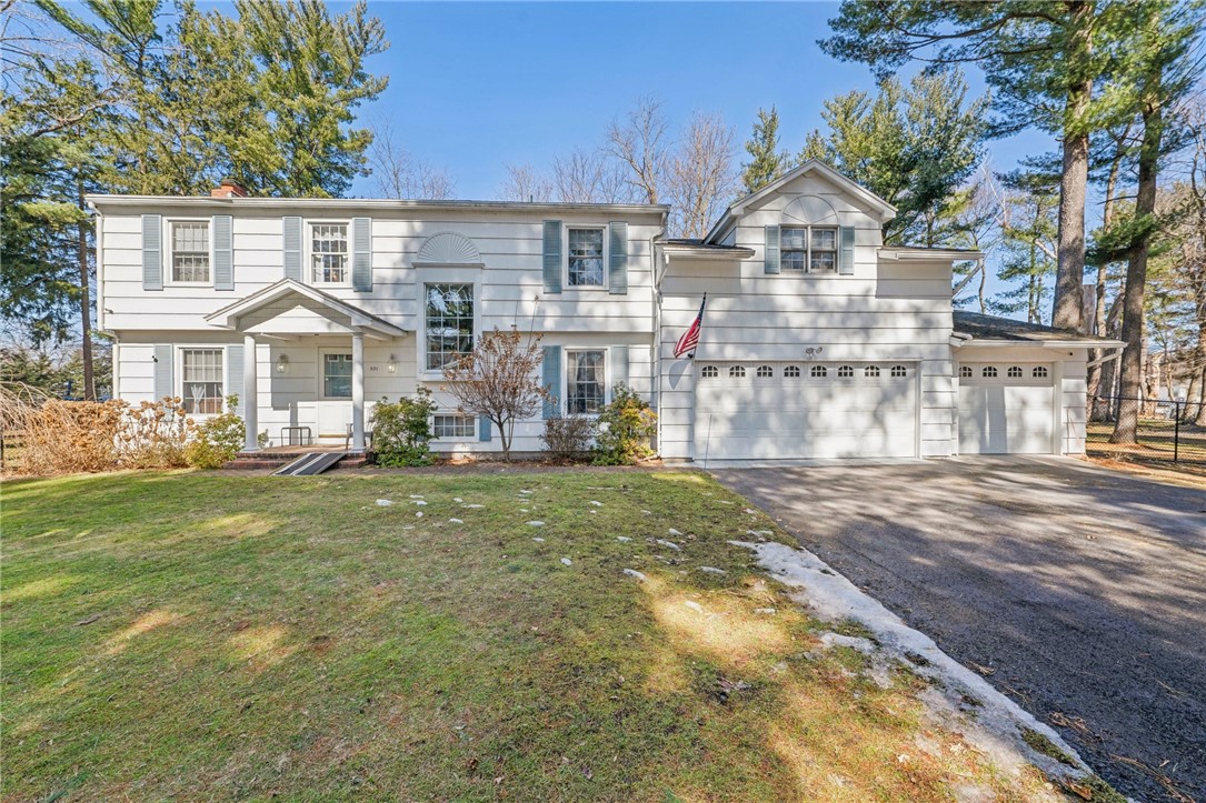 591 St Rita's Court Webster, NY 14580 - Photo 1 of 1 Gallery Image 1