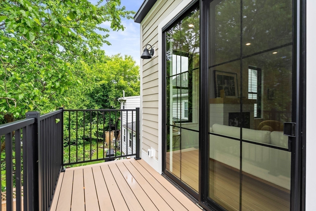 27 Shepard Street, Unit 6 Boston, MA 02135 - Photo 18 of 28
