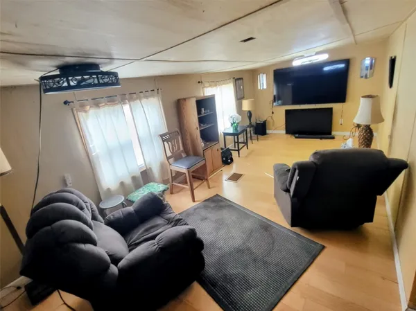 $189,000 | 4037 Southeast 27th Street, Okeechobee, FL 34974
