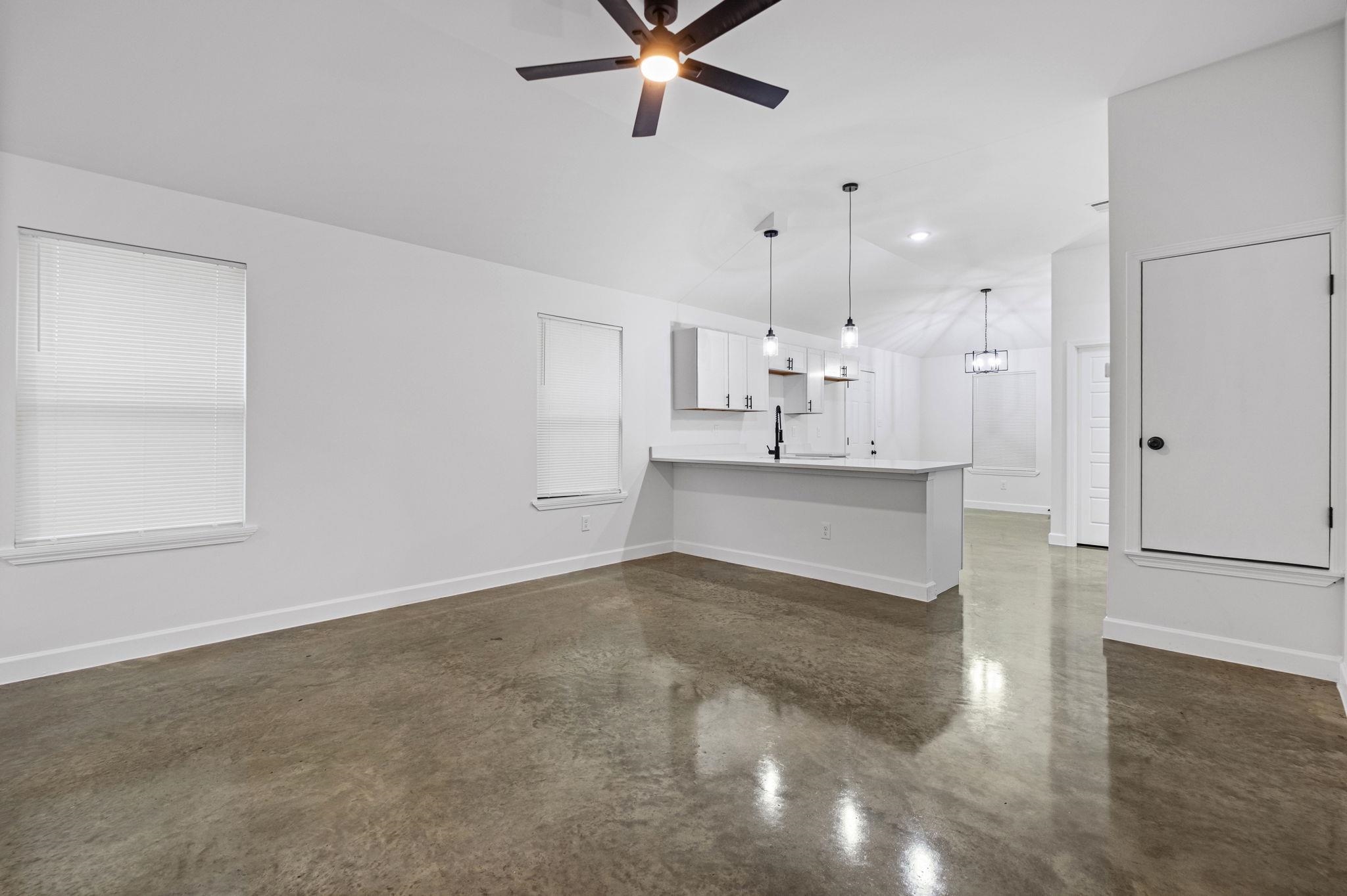720 Lipford Street Memphis, TN 38112 - Photo 6 of 20