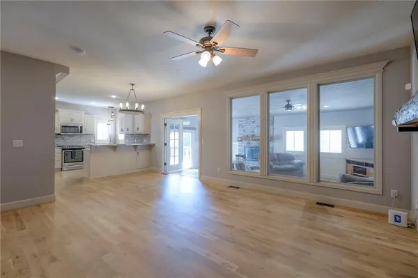 $550,000 | 1305 Ashdown Circle, Raymore, MO 64083