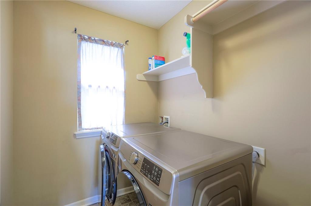 1305 Ashdown Circle Raymore, MO 64083 - Photo 18 of 41