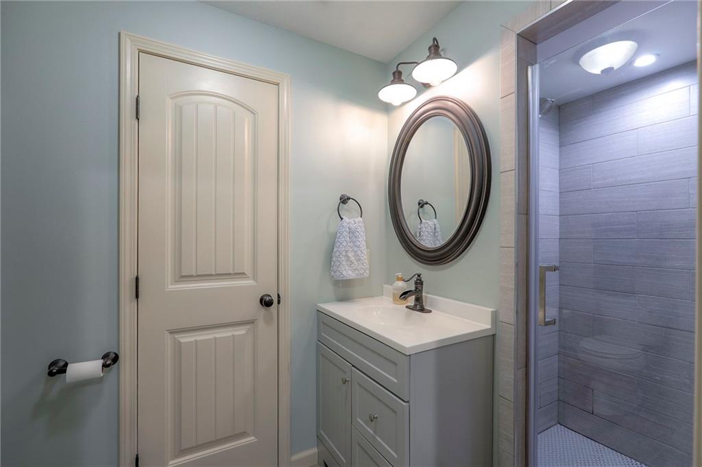 1305 Ashdown Circle Raymore, MO 64083 - Photo 31 of 41