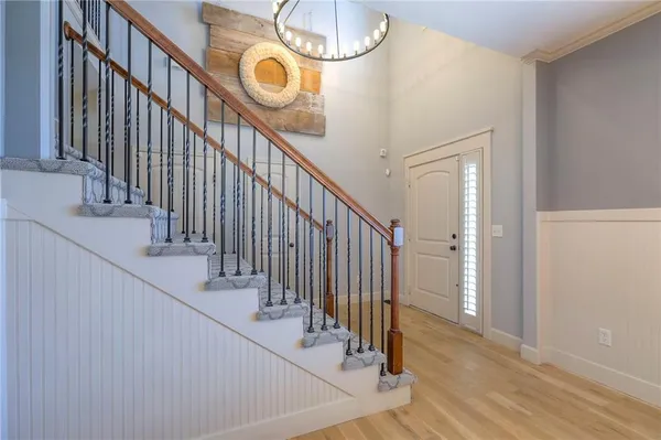 $550,000 | 1305 Ashdown Circle, Raymore, MO 64083