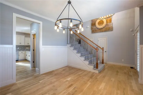 $550,000 | 1305 Ashdown Circle, Raymore, MO 64083