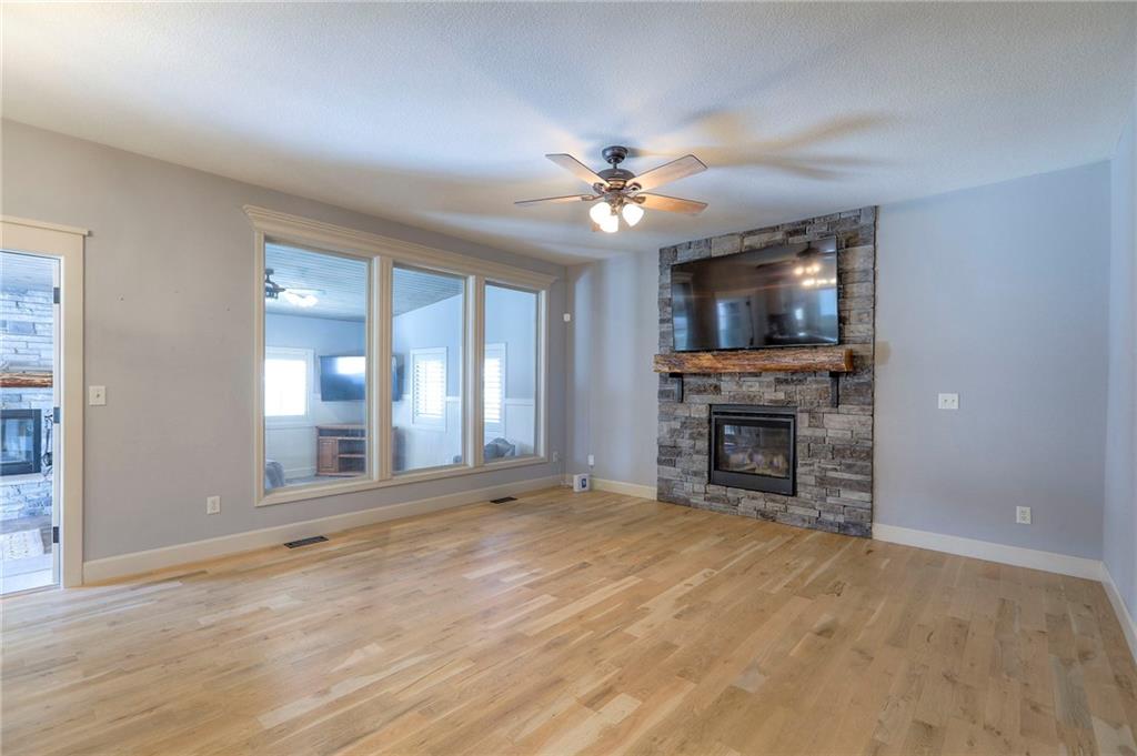 1305 Ashdown Circle Raymore, MO 64083 - Photo 8 of 41