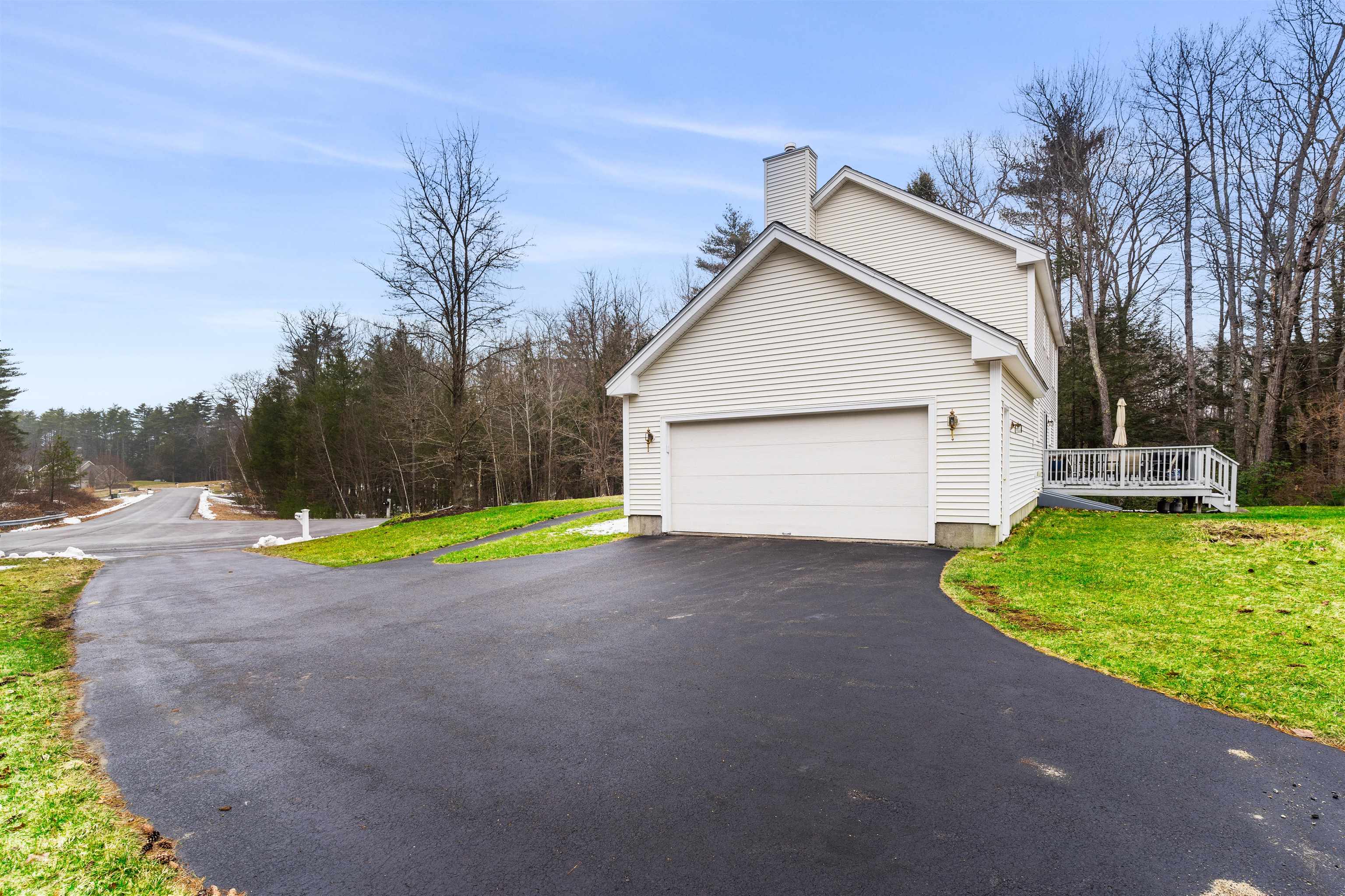 56 Rice Lane Bedford, NH 03110 - Photo 28 of 32 Gallery Image 28