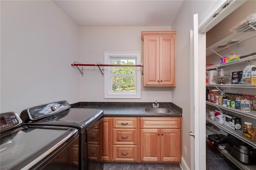 1307 Kinsale Court Locust Grove, GA 30248 - Photo 37 of 70