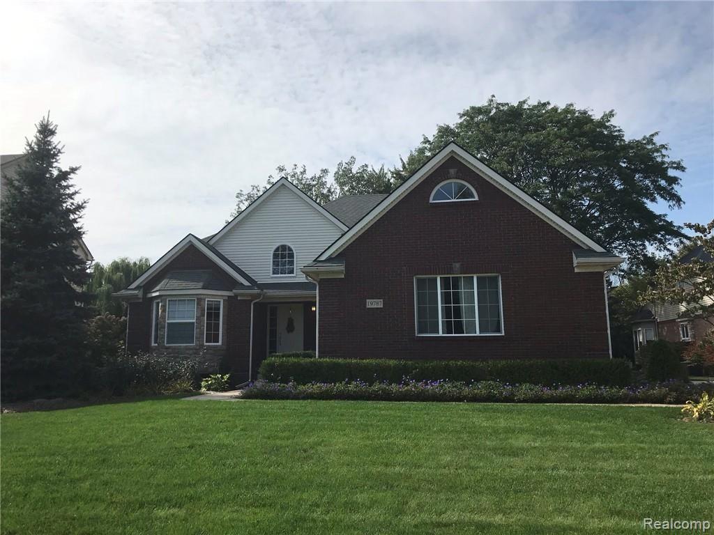 19787 Gill Road Livonia, MI 48152 - Photo 1 of 40 IMG_3685.JPEG