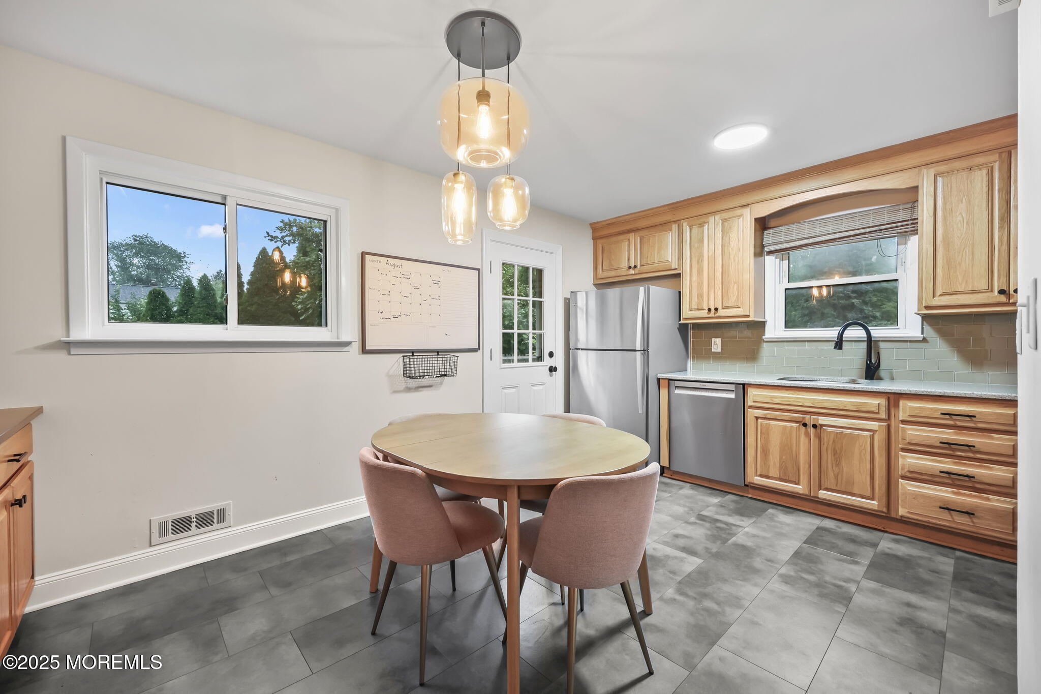 13 Woodland Road Holmdel, NJ 07733 - Photo 15 of 31 18-web-or-mls-LPM_2575