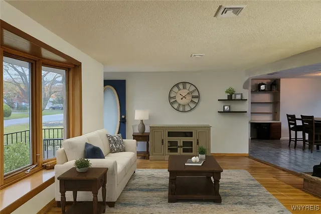 $280,000 | 5578 Northside Drive, Boston, NY 14075