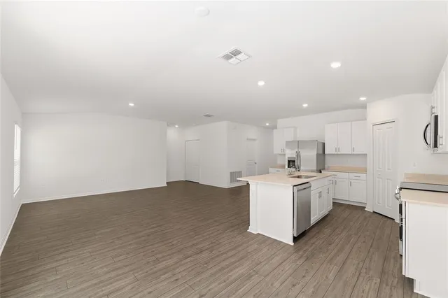 $2,500 | 1256 Northwest 48th Terrace, Ocala, FL 34482