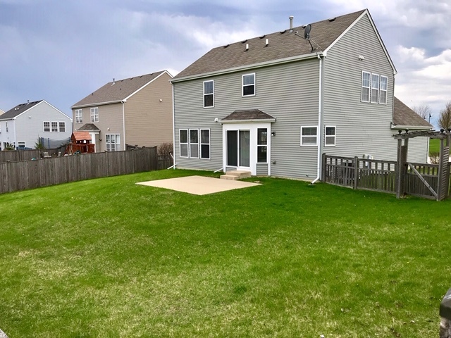 1110 Sable Ridge Drive Joliet, IL 60431 - Photo 5 of 27 Gallery Image 5