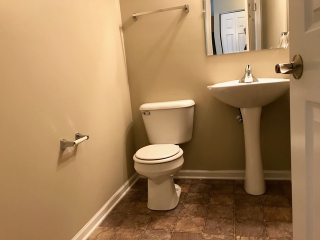 1110 Sable Ridge Drive Joliet, IL 60431 - Photo 7 of 27 Gallery Image 7
