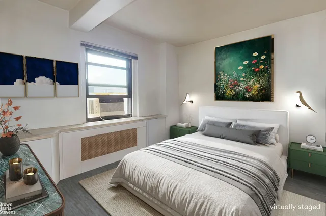 $999,500 | 2166 Broadway, Unit 19D | Upper West Side