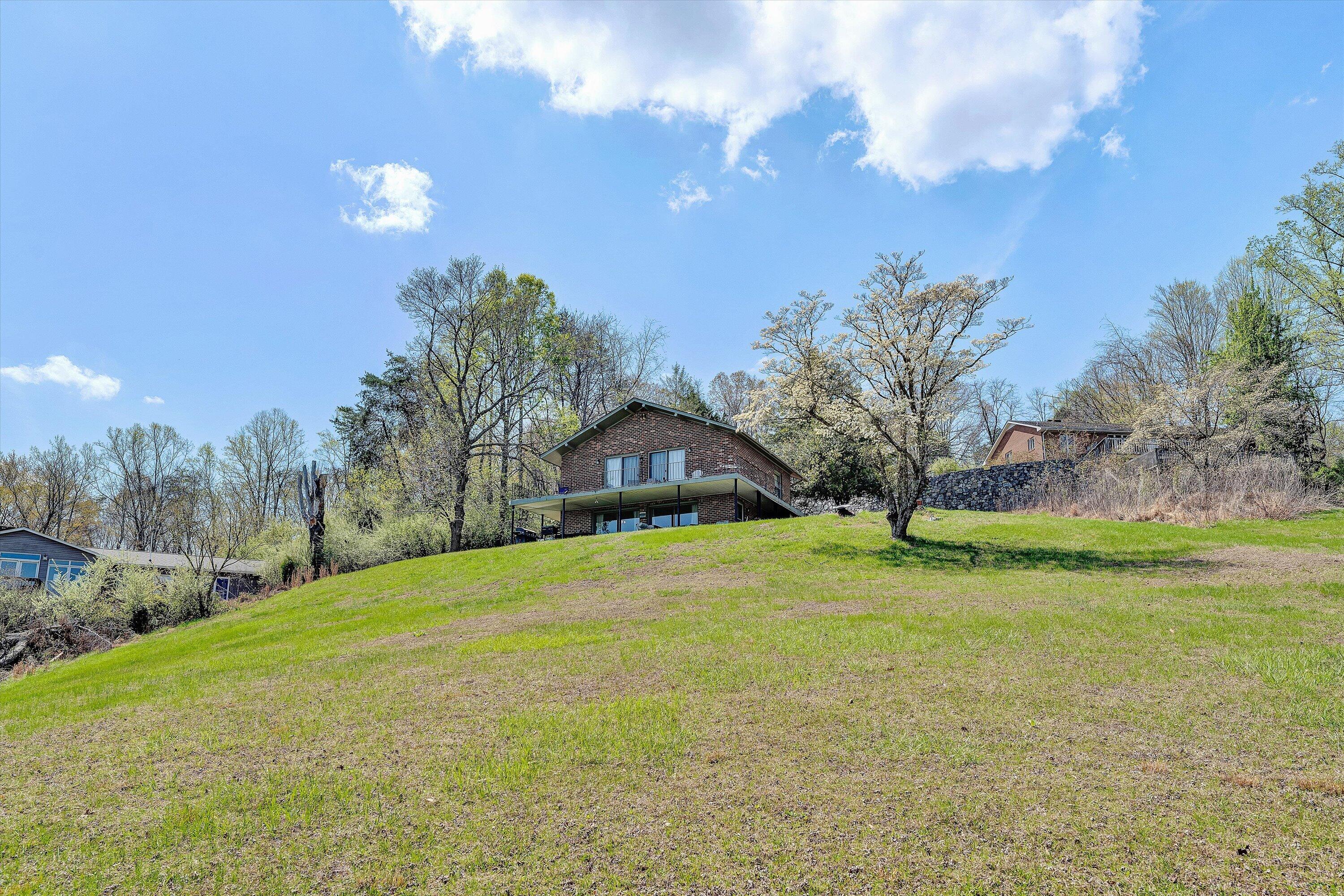 1351 Ellis Road Hardy, VA 24101 - Photo 11 of 44 37-DSC00344