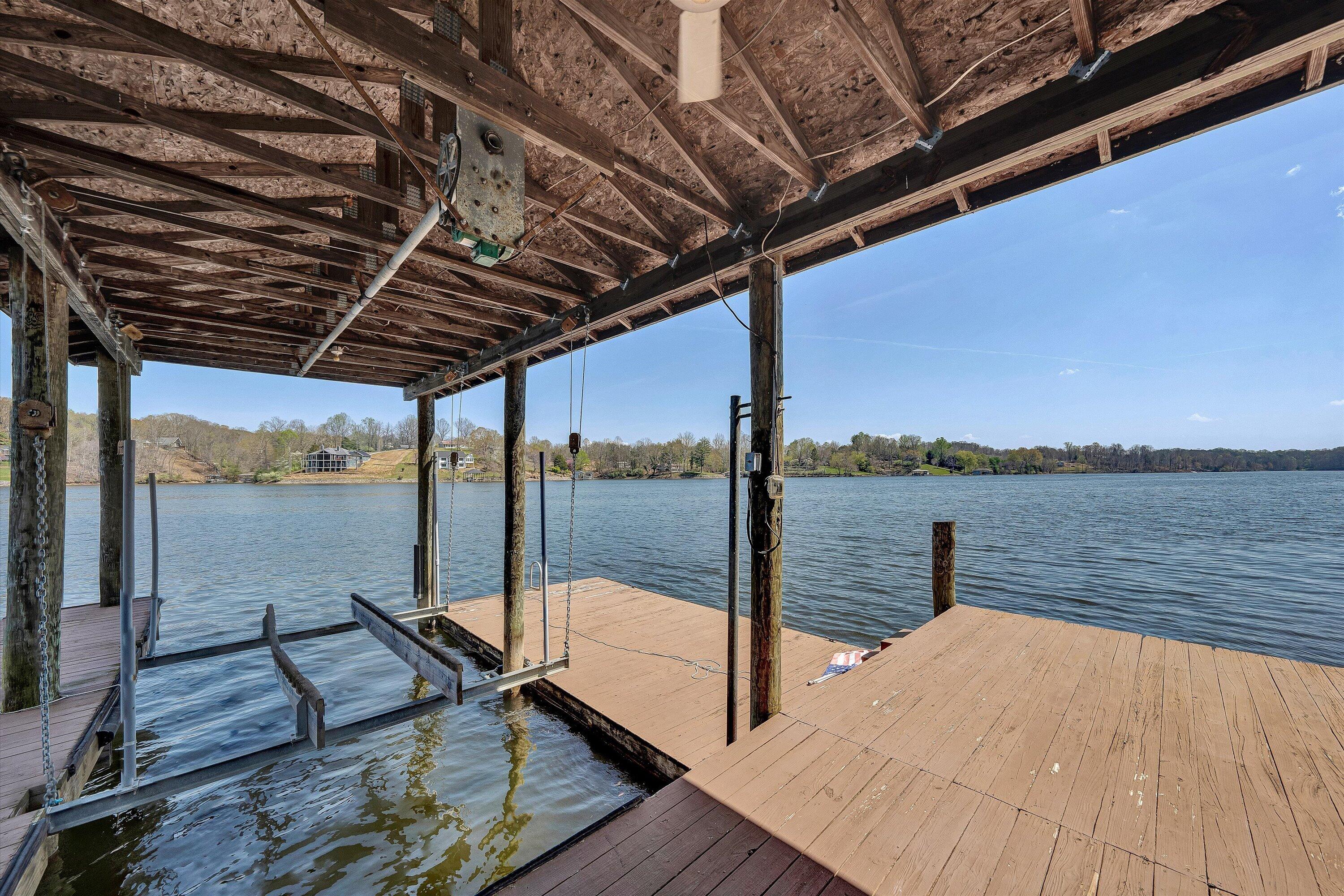 1351 Ellis Road Hardy, VA 24101 - Photo 8 of 44 34-DSC00335