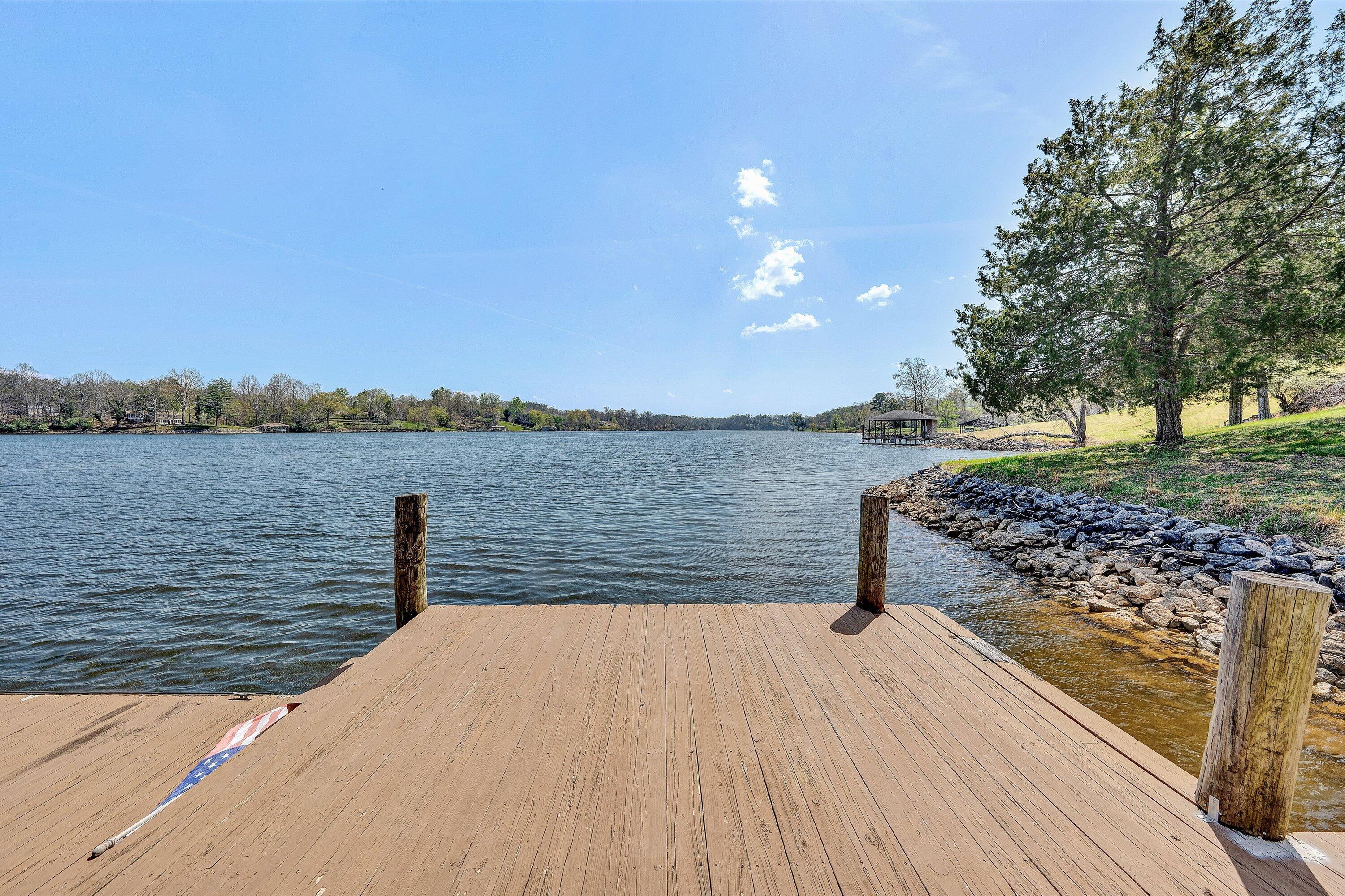 1351 Ellis Road Hardy, VA 24101 - Photo 10 of 44 36-DSC00341