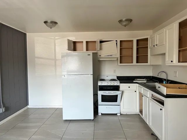 $900 | 25911 Michigan Avenue, Unit 103, Inkster, MI 48141