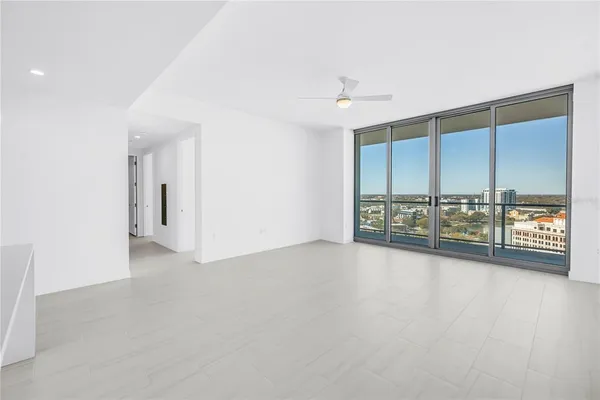 $8,500 | 400 Central Avenue, Unit 1702, St. Petersburg, FL 33701