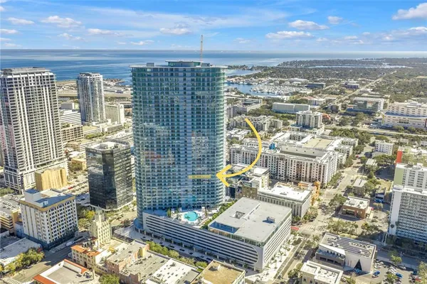 $8,500 | 400 Central Avenue, Unit 1702, St. Petersburg, FL 33701