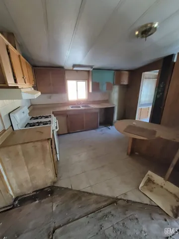 $150,000 | Undisclosed Address, Delano, CA 93215