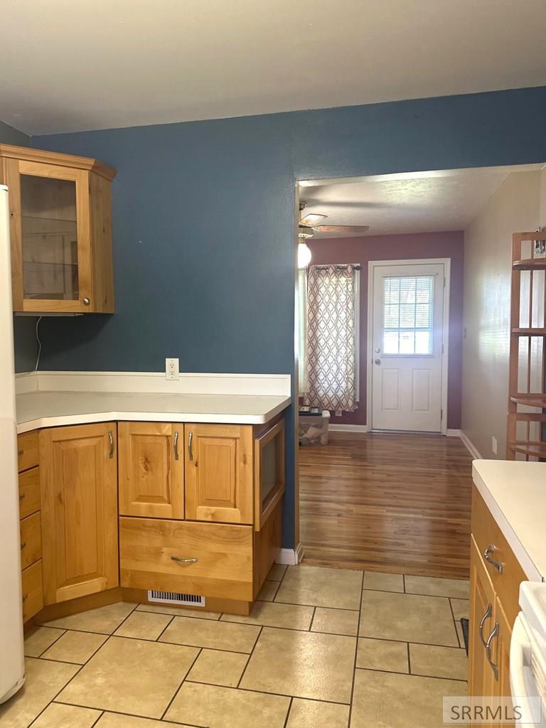 782 Reed Avenue Idaho Falls, ID 83402 - Photo 3 of 19