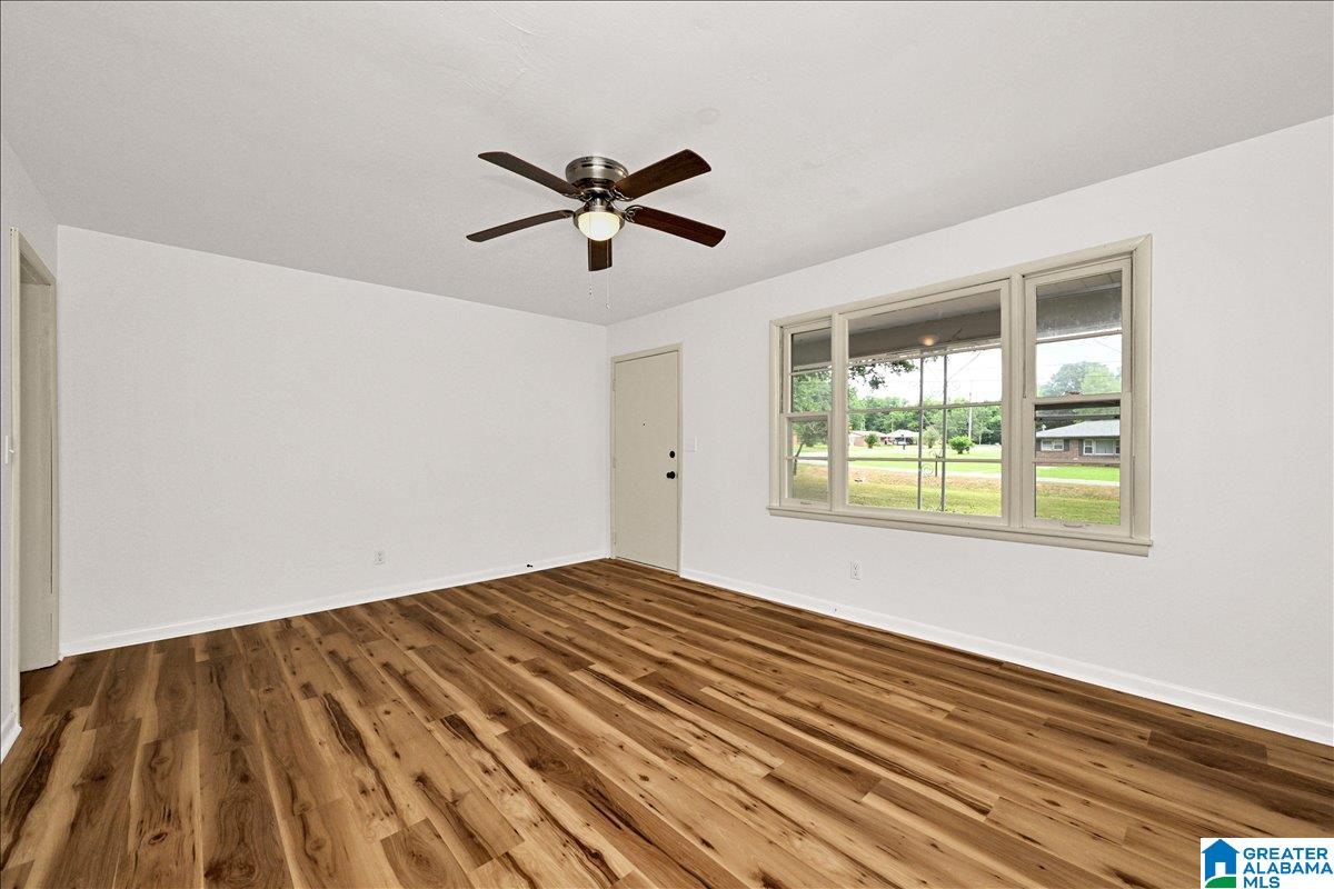 142 Hamaker Street Southwest Decatur, AL 35603 - Photo 3 of 25