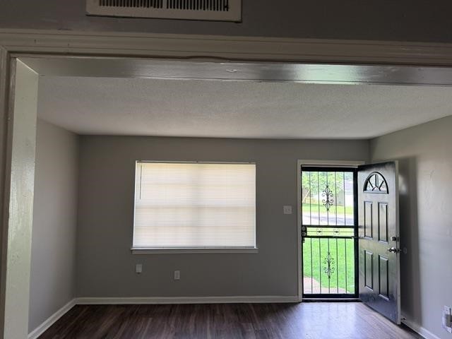 3829 Ford Road Memphis, TN 38109 - Photo 6 of 22 Gallery Image 6