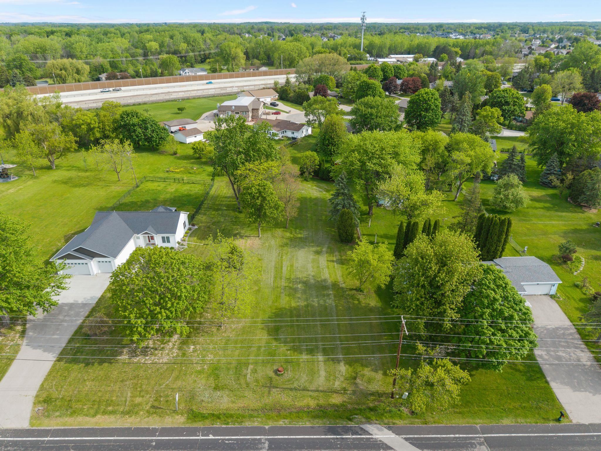 3540 West Capitol Drive Appleton, WI 54914 - Photo 2 of 16